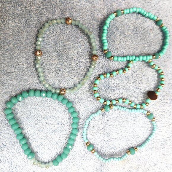 Turquoise Color Stretch Bracelet Set - Never worn - NWOT - Picture 2 of 2
